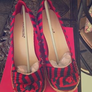 Shoe Dazzle Red & Blue Striped Shoes